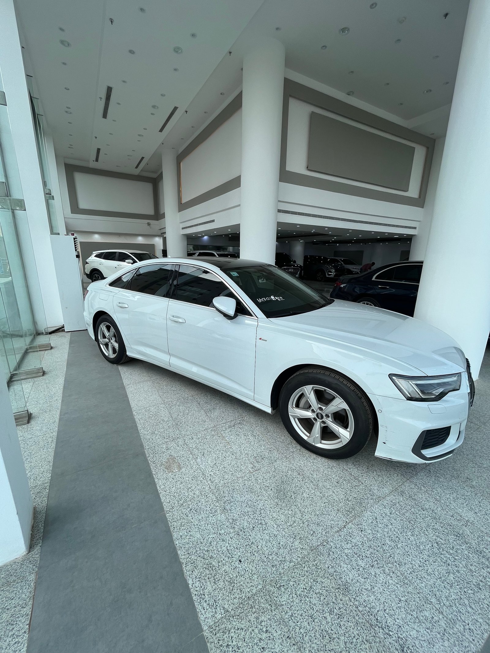 صورة الإعلان