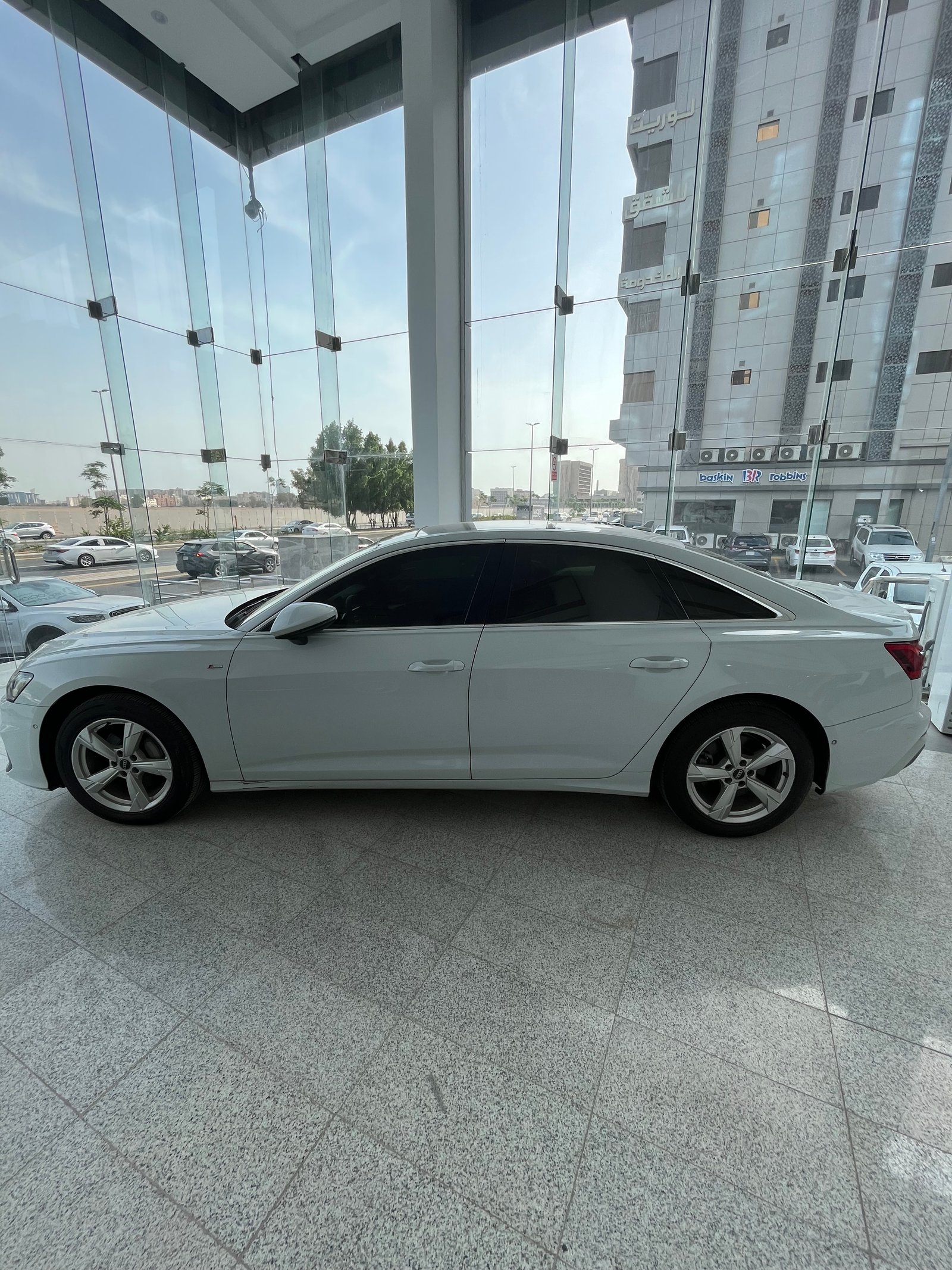 صورة الإعلان